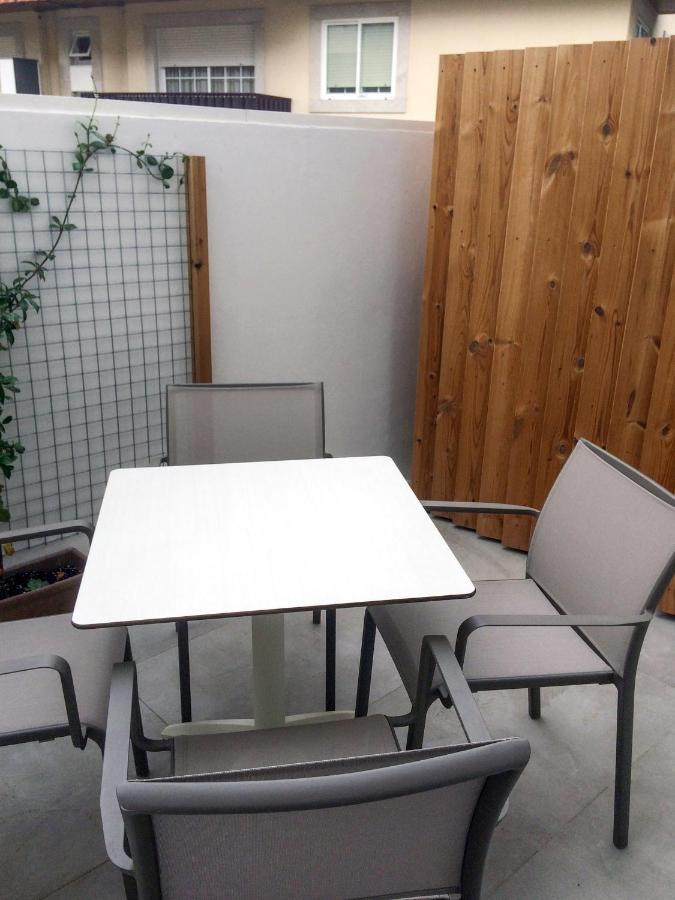 Apartamentos Angelito Playa America A Nigrán Exteriör bild